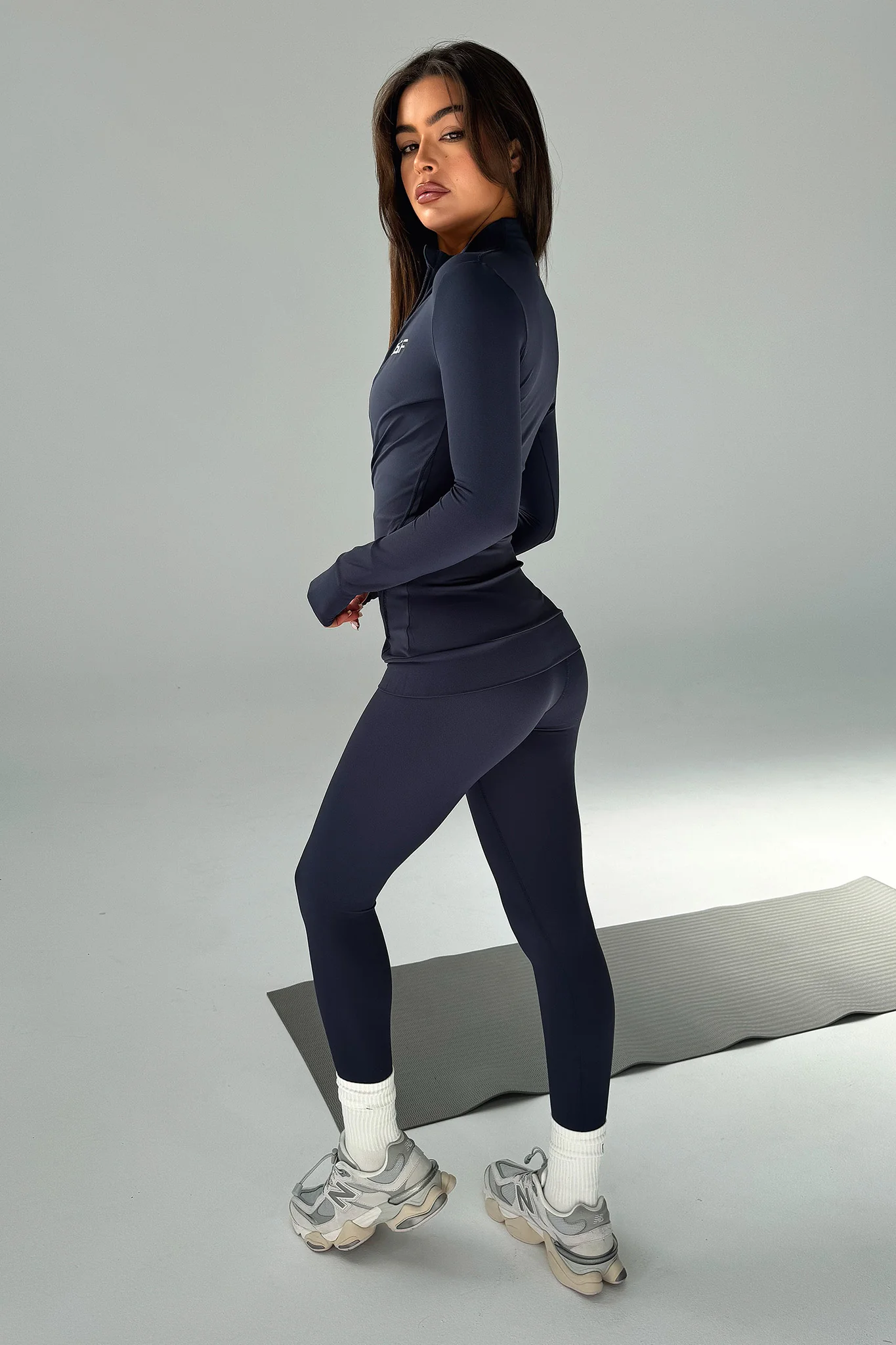 Brooks Zip Jacket - Navy - Image 5