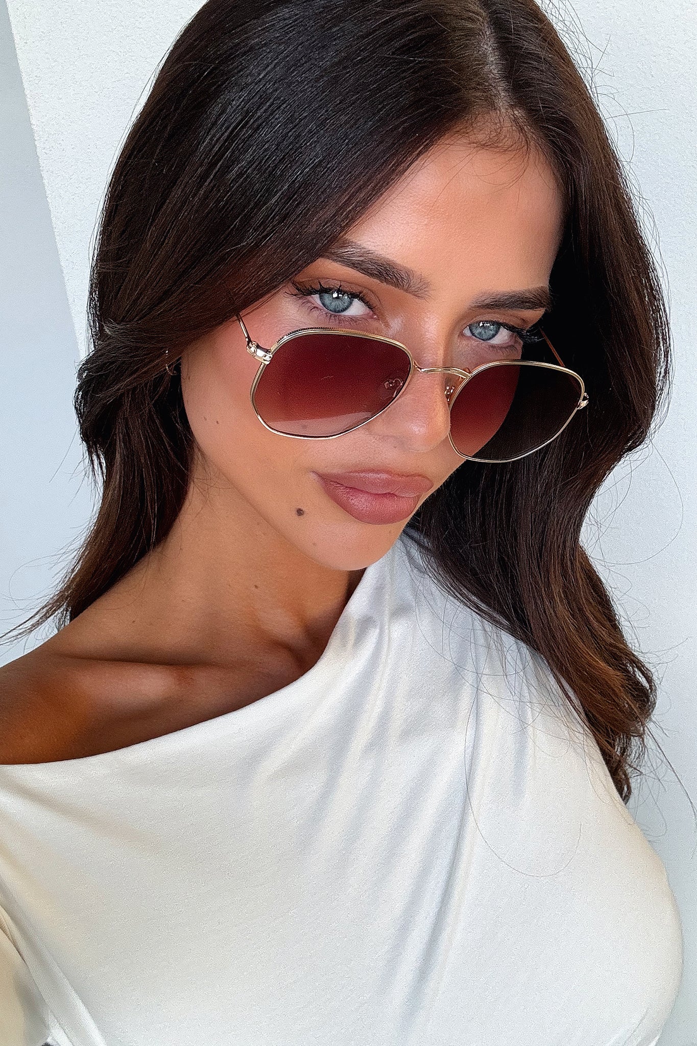 Cillian Sunglasses - Gold/Brown Gradient - Image 4