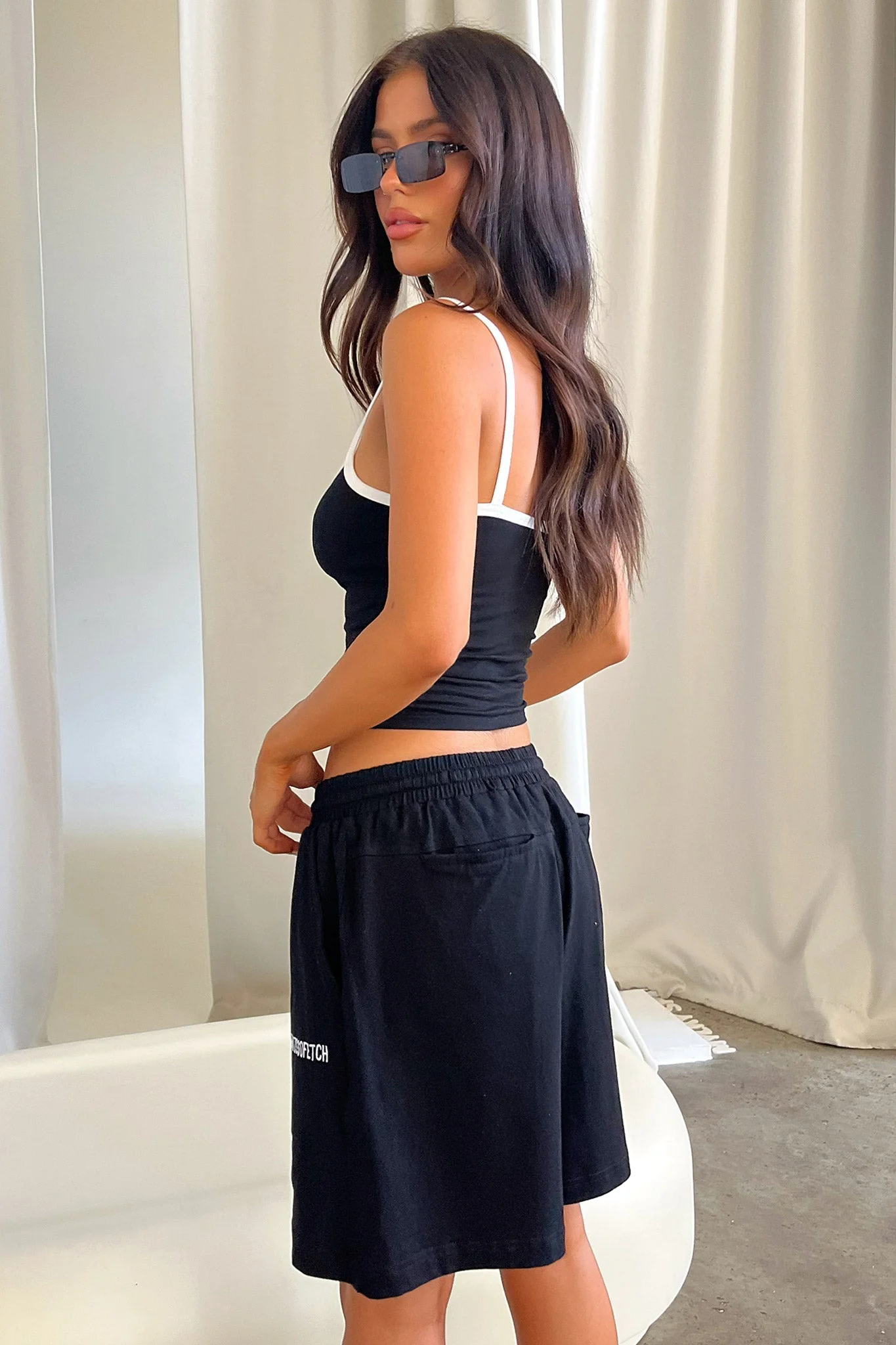 Jaska 3/4 Shorts - Black - Image 7