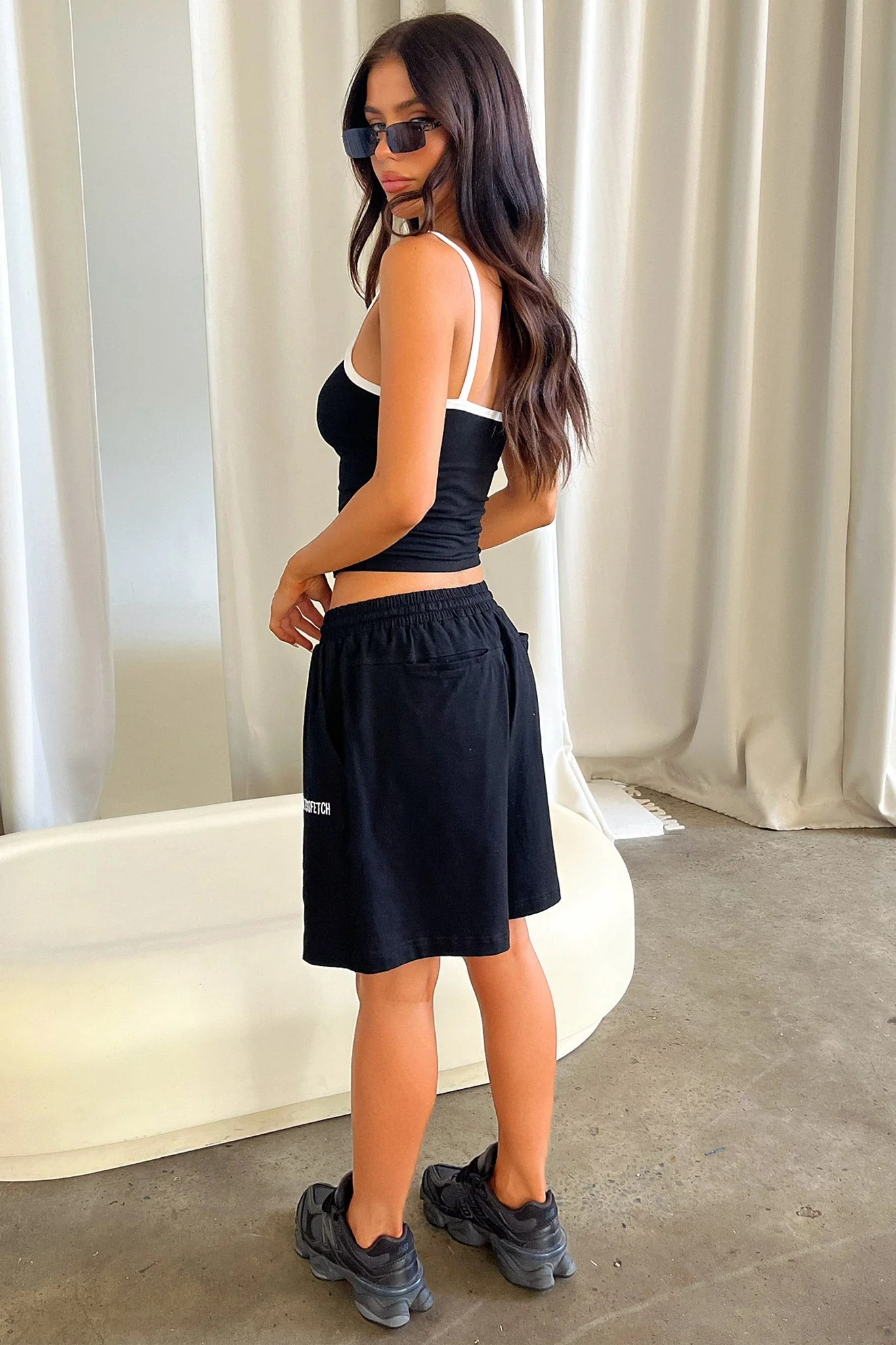 Jaska 3/4 Shorts - Black - Image 8