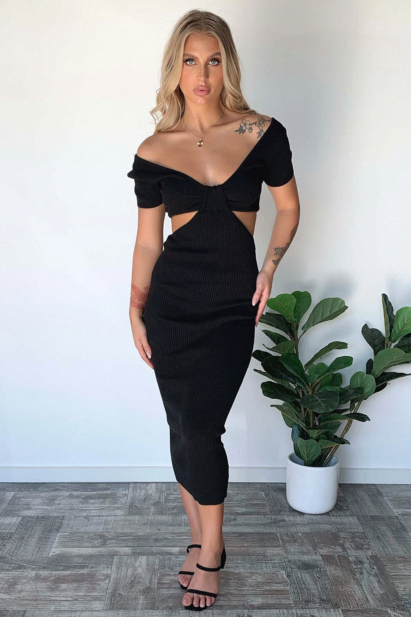 Jenner Maxi Dress - Black - Image 5