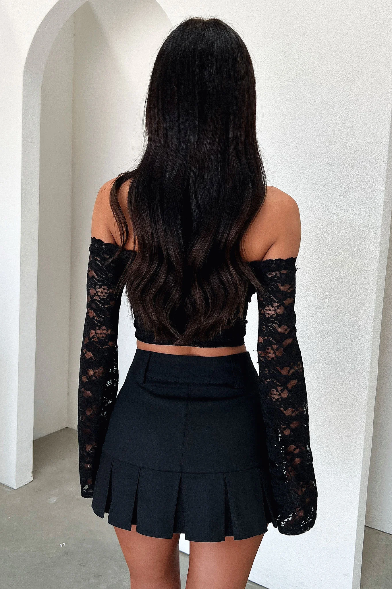 Kiralee Pleated Mini Skirt - Black - Image 10