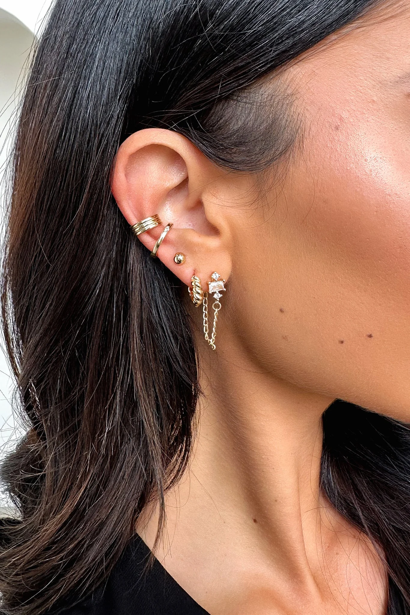 Levi Earrings 5 Pack - Gold - Image 4