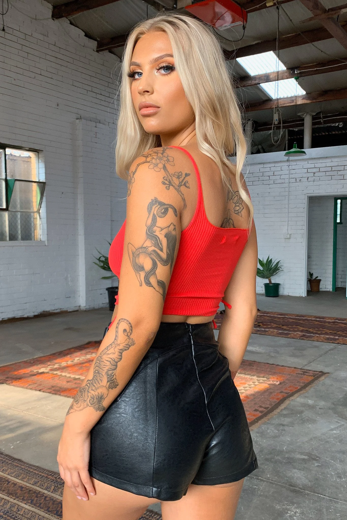 Lexi Shorts - Black - Image 7