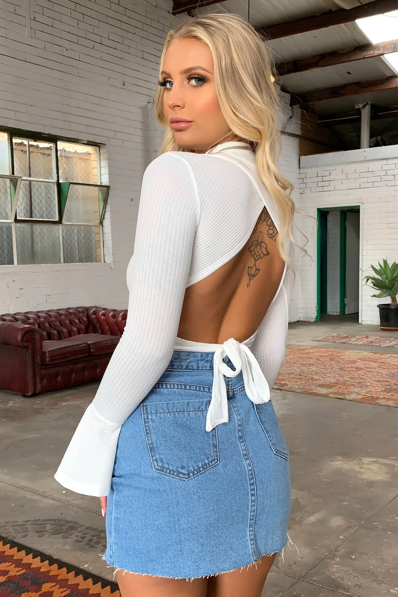 Mackey Long Sleeve Crop - White - Image 6