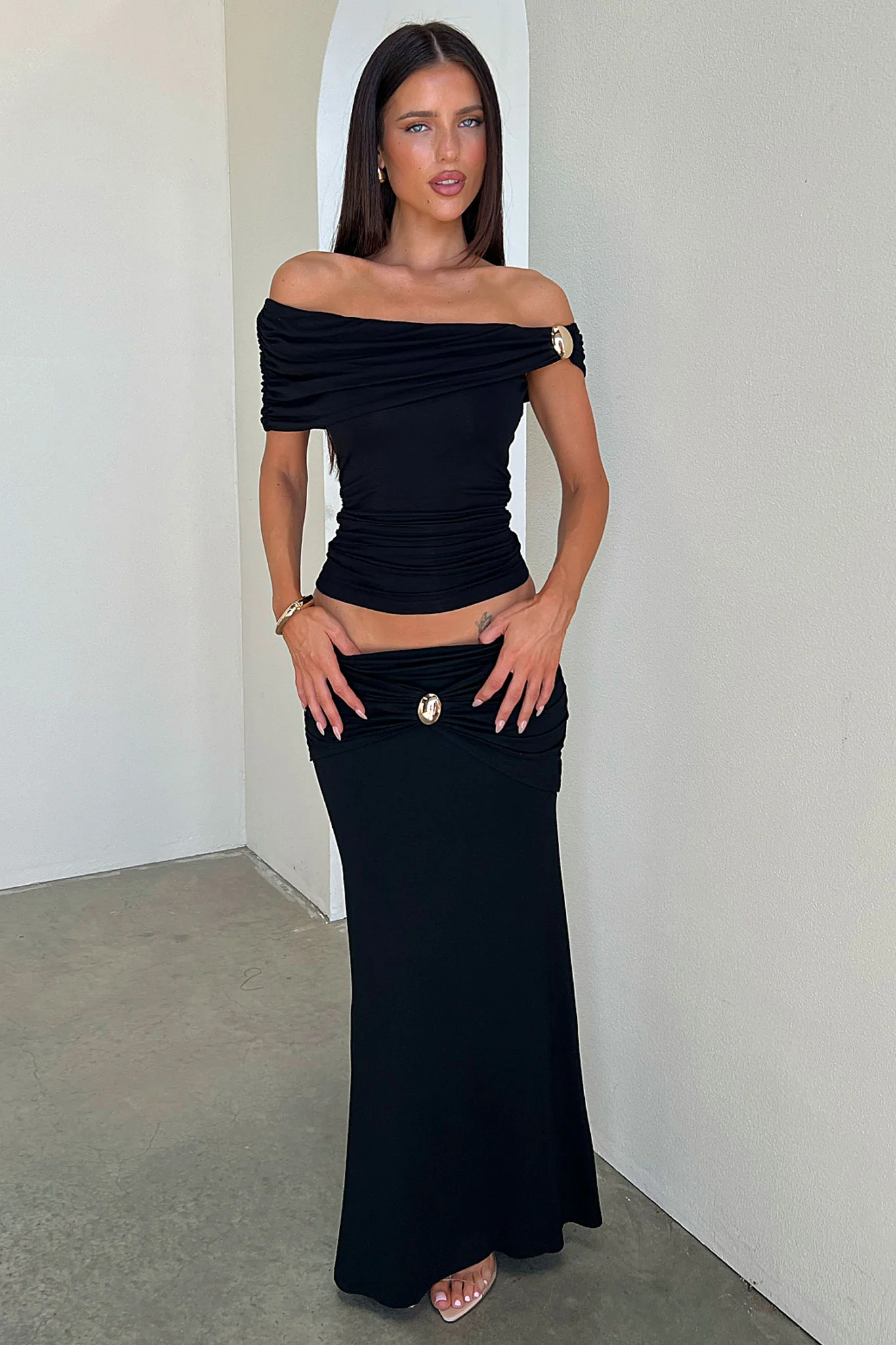 Malika Off-Shoulder Top - Black - Image 5
