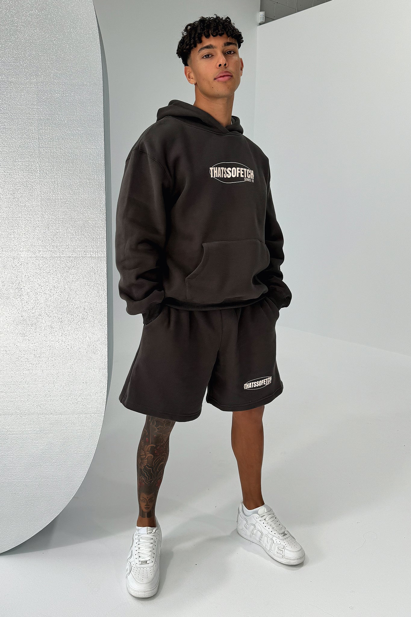 Series 10 3/4 Shorts - Charcoal - Image 5