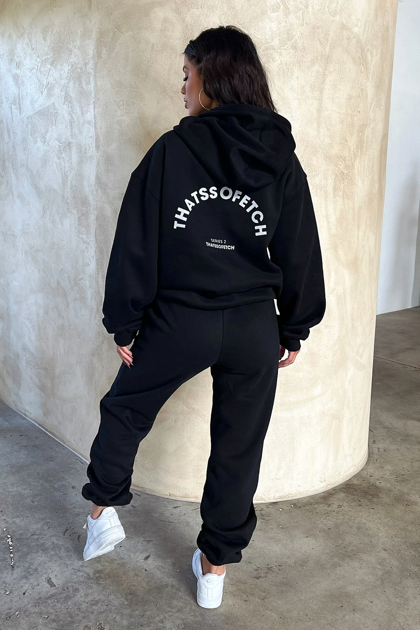 Series 2 Sweatpants - Black - Image 9