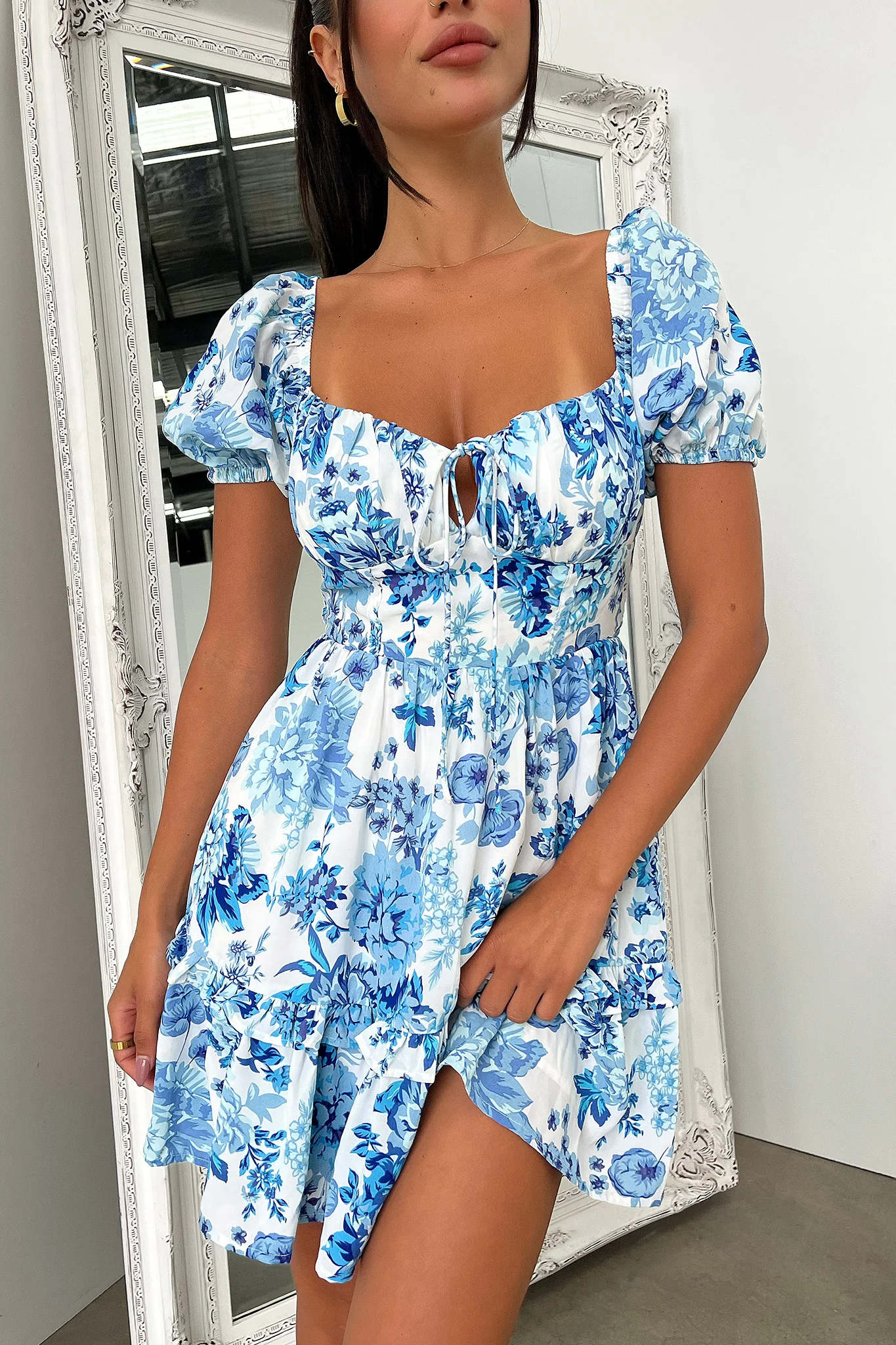 Taleah Puff Sleeve Mini Dress - Blue Floral - Image 4