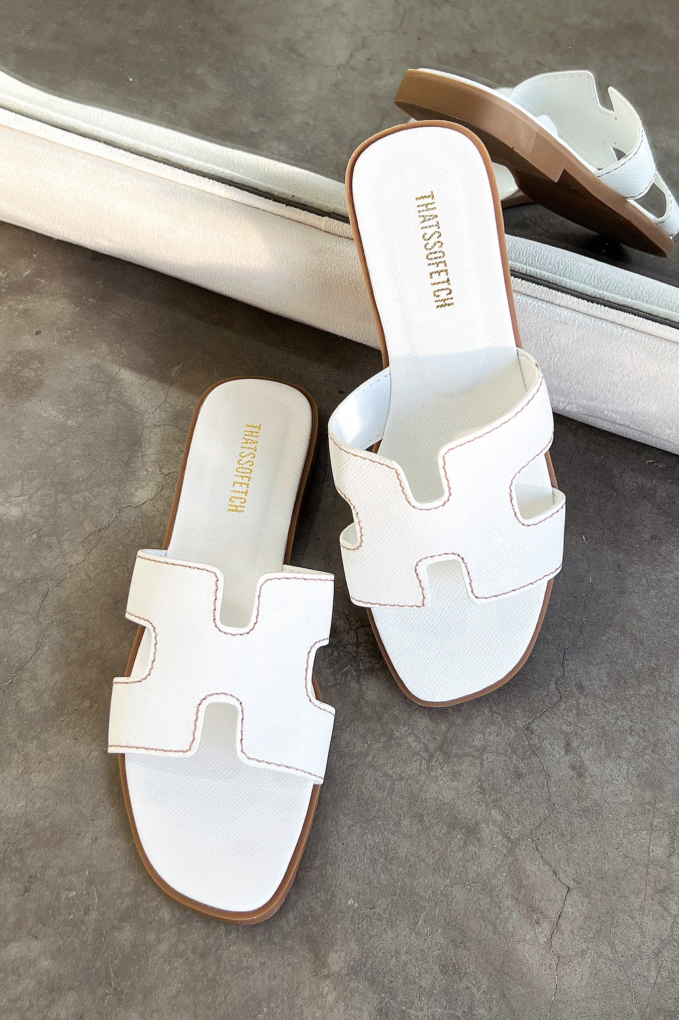Valia Slides - White - Image 2
