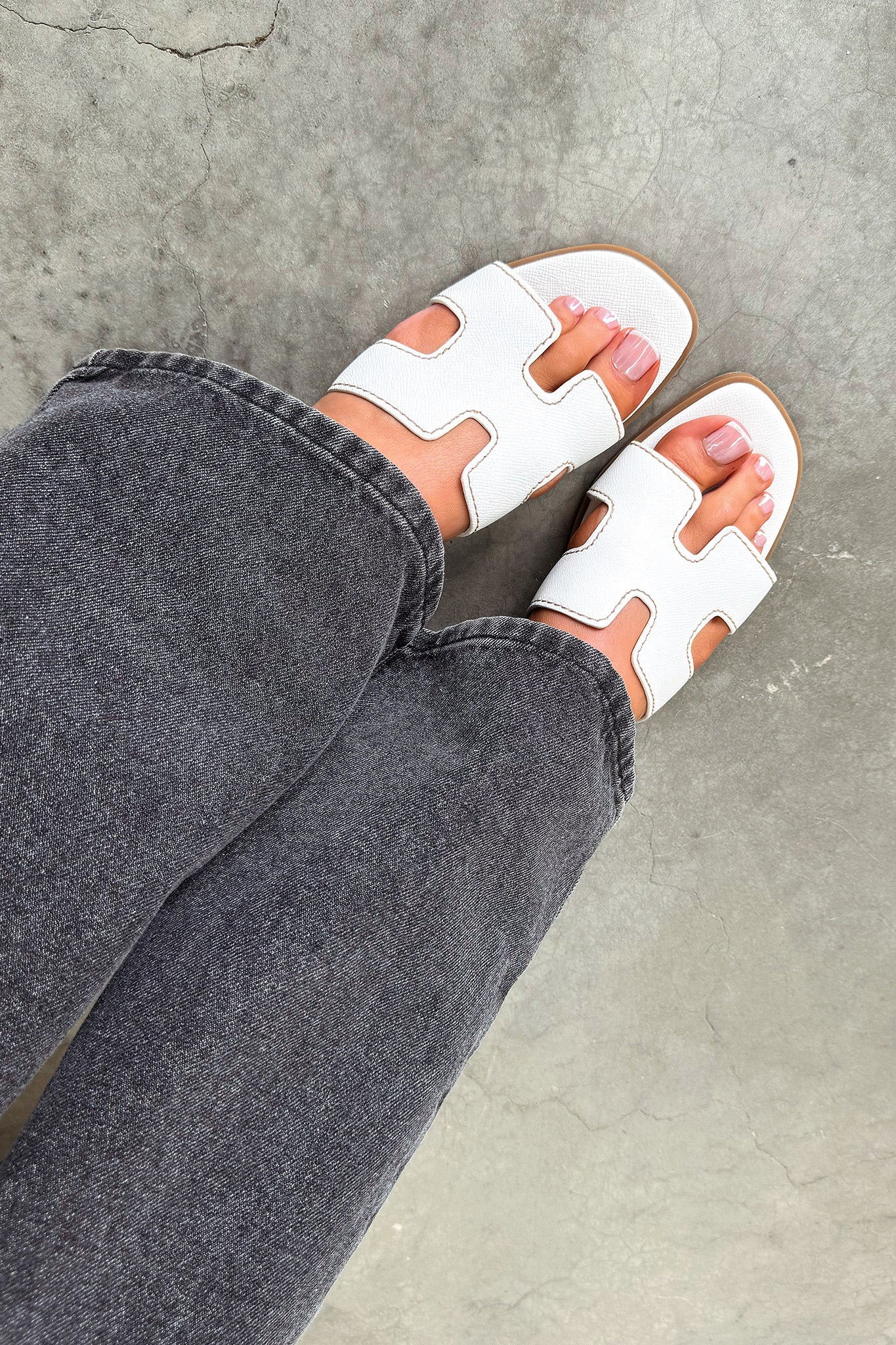 Valia Slides - White - Image 3