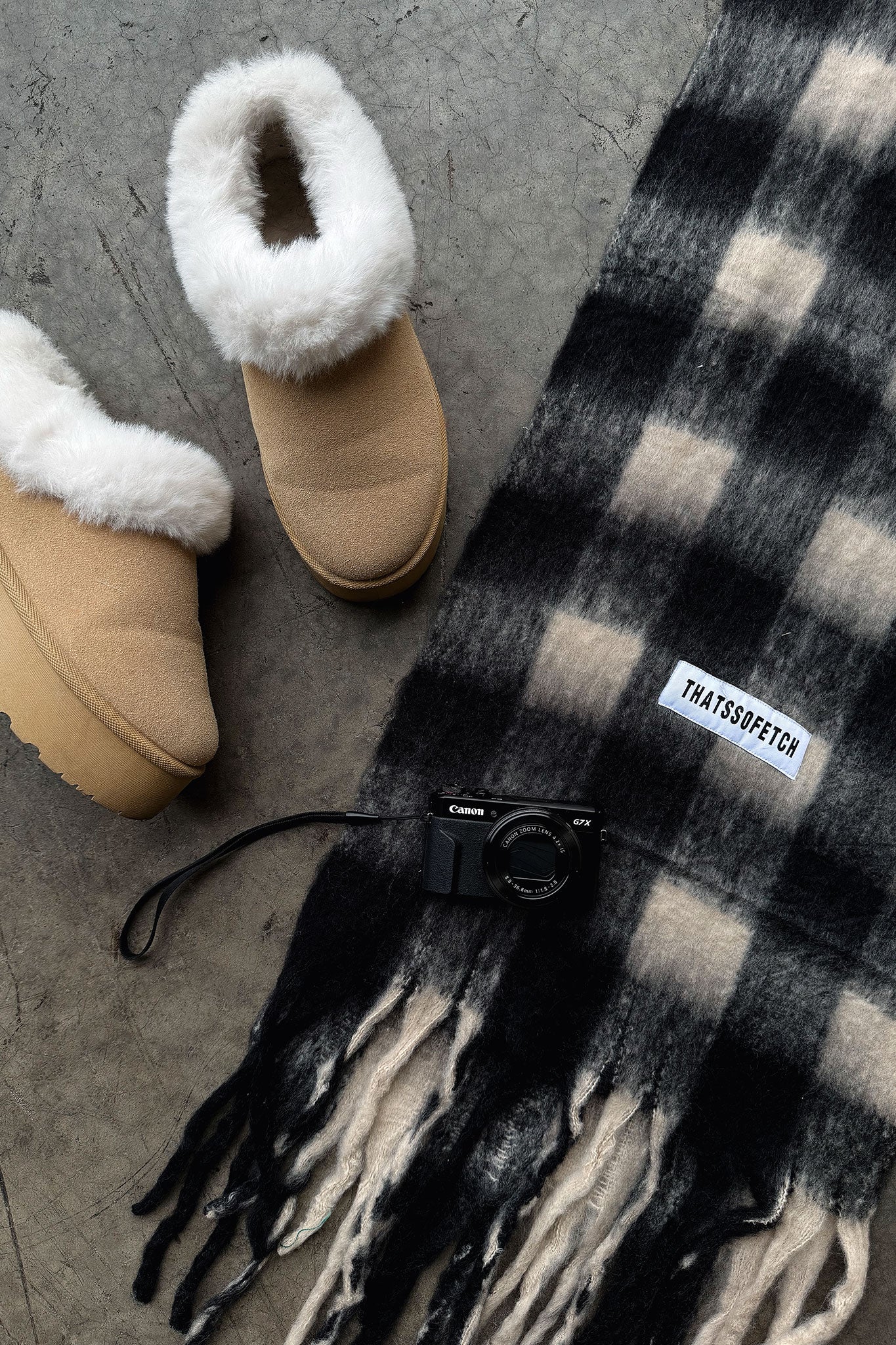 Zorino Scarf - Cream/Black Plaid - Image 3
